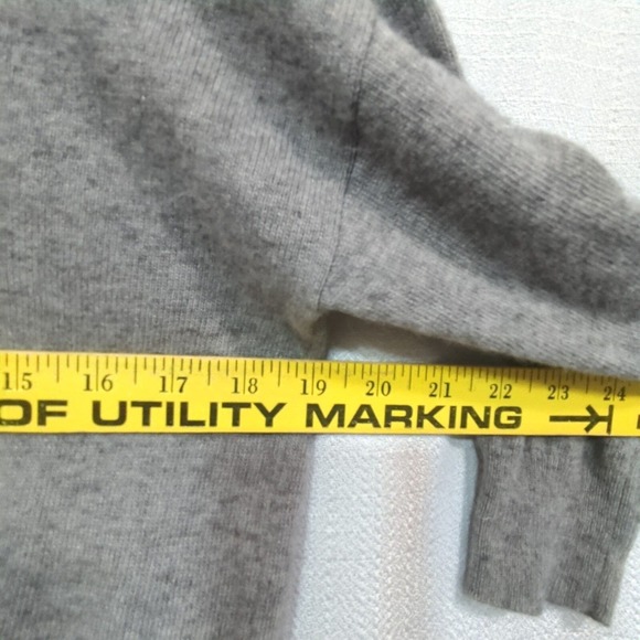 J Crew Sweater Womens Small Arrow Gray Wool Blend - Picture 6 of 8